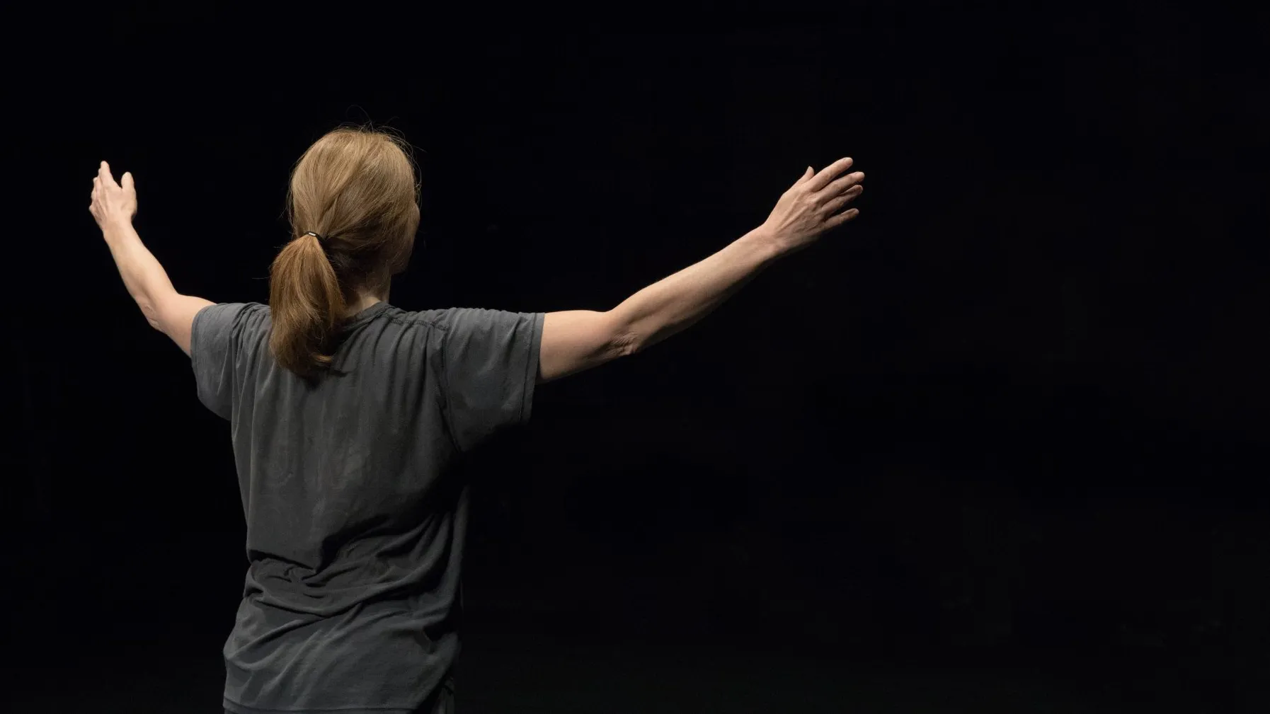 Danses pour une actrice - Jérôme Bel © Véronique Ellena