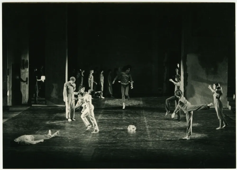 Red Notes, Andy De Groat, 1980 © Christiane Robin, Médiathèque du CN D – Fonds Andy De Groat