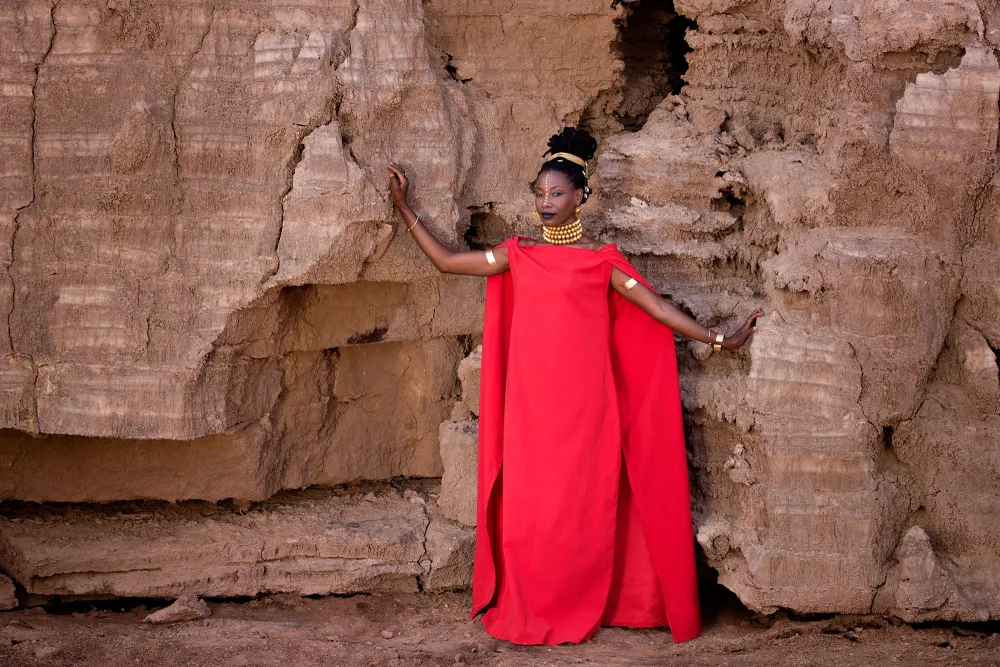 Fatoumata Diawara © Aida Muluneh