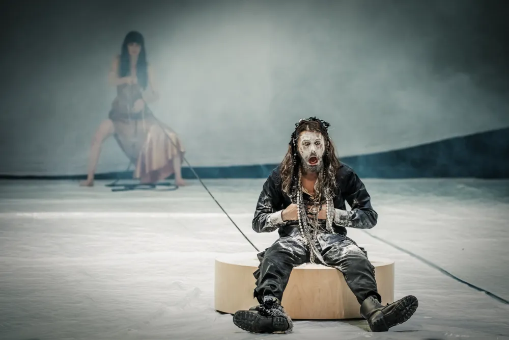 Hamlet - Lisaboa Houbrechts © Sofie Silbermann