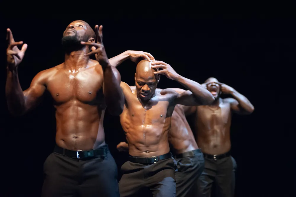 Omma - Josef Nadj © Sophie Carles