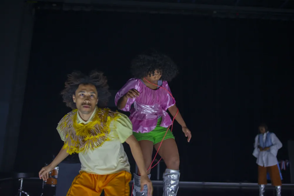 Photo du spectacle Fampitaha, fampita, fampitàna de Soa Ratsifandrihana