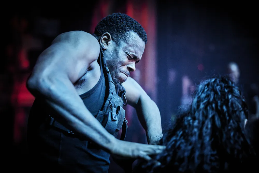 Photo du spectacle G.R.O.O.V.E. de Bintou Dembele