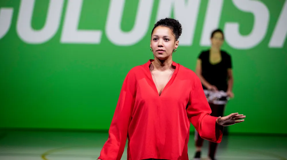 Ce qu’il faut dire - Stanislas Nordey — Leonora Miano © Jean-Louis Fernandez