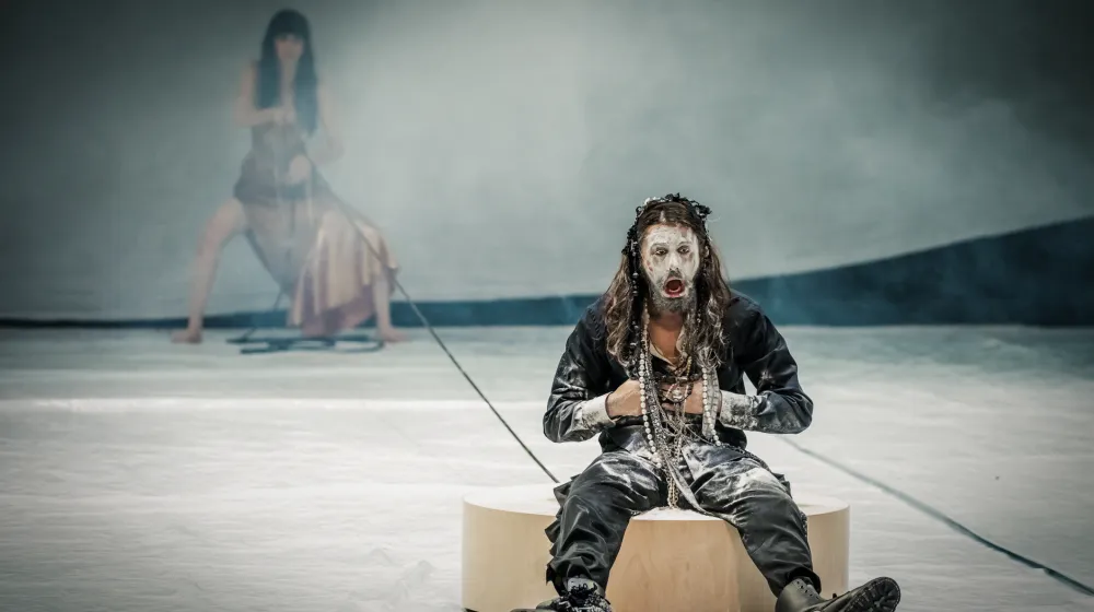 Hamlet - Lisaboa Houbrechts © Sofie Silbermann